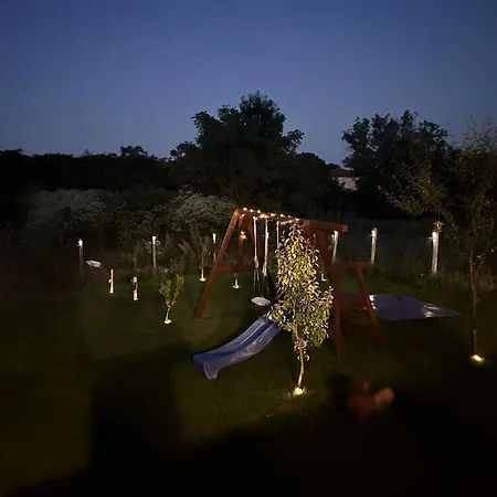 Holiday home Sanny's House Ezerets