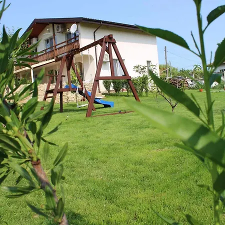 Sanny's House * Ezerets